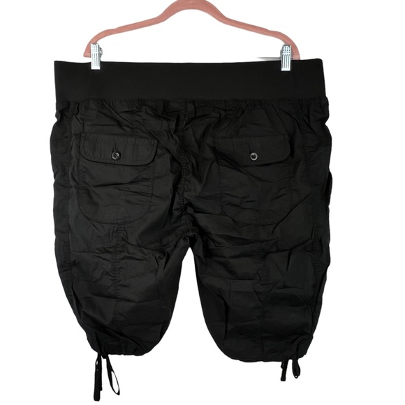 New Penelope’s Closet Bermuda Shorts 2X Black - Picture 2 of 6